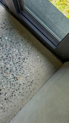 Fotografie superfloor podlahy: Rodinný dům Starý Jičín